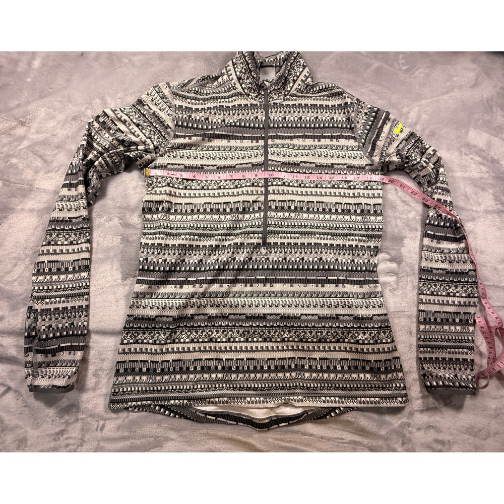 Nike Pro Dri-FIT Women XL Quarter Zip Pullover Geometric Pixel Print A16‎ - Picture 2 of 8